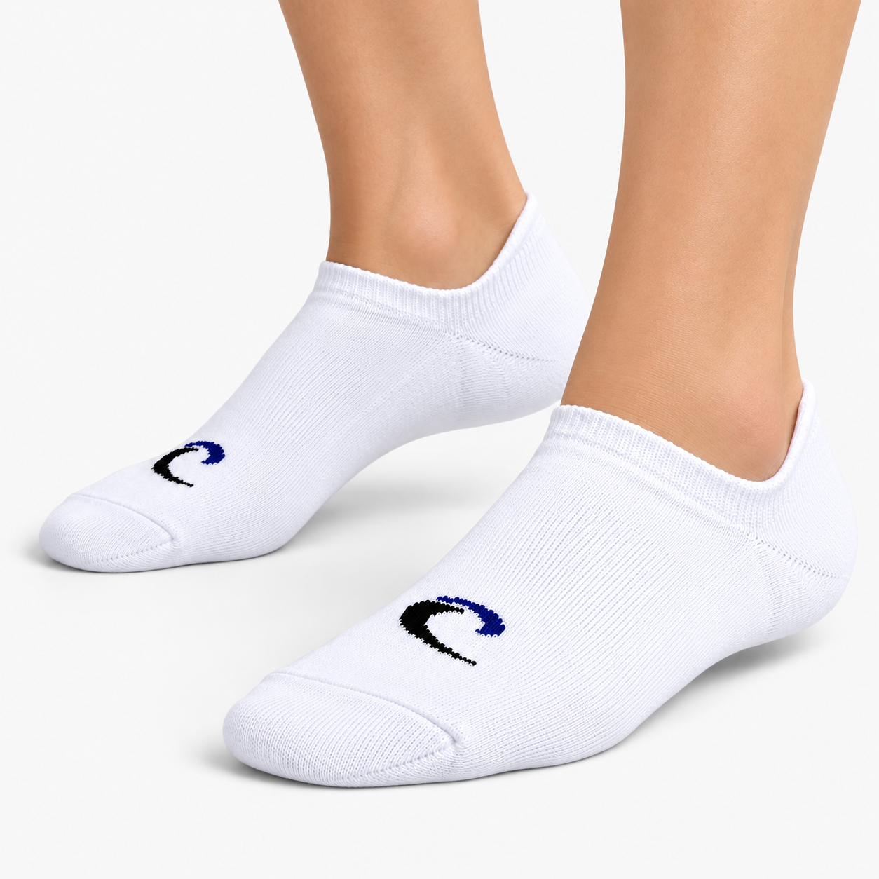 Calcetines blancos de corte bajo